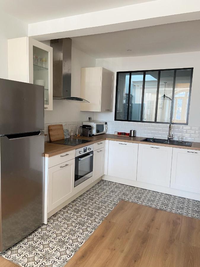 Le Carnet De Et Sa Vue Sur Le Canal Apartment Sete