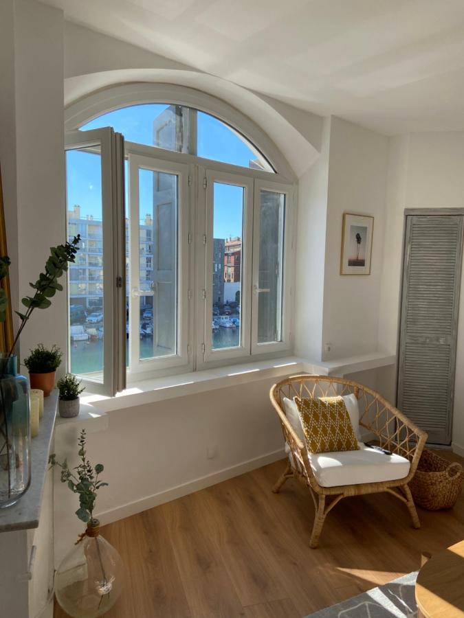 Le Carnet De Et Sa Vue Sur Le Canal Apartment *