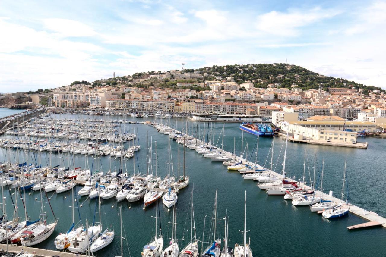 Le Carnet De Et Sa Vue Sur Le Canal * Sete